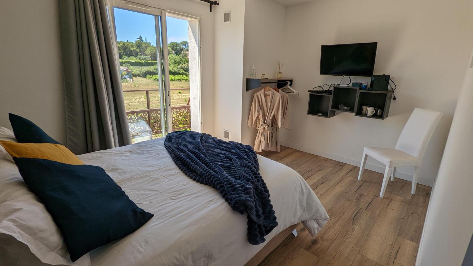 Chambre L A Tavel Eksteriør billede